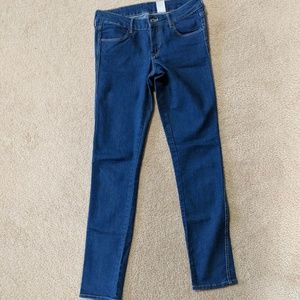 Skinny low waist jeans